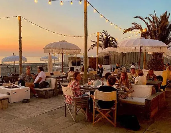 Friends & Family Retreat 公寓