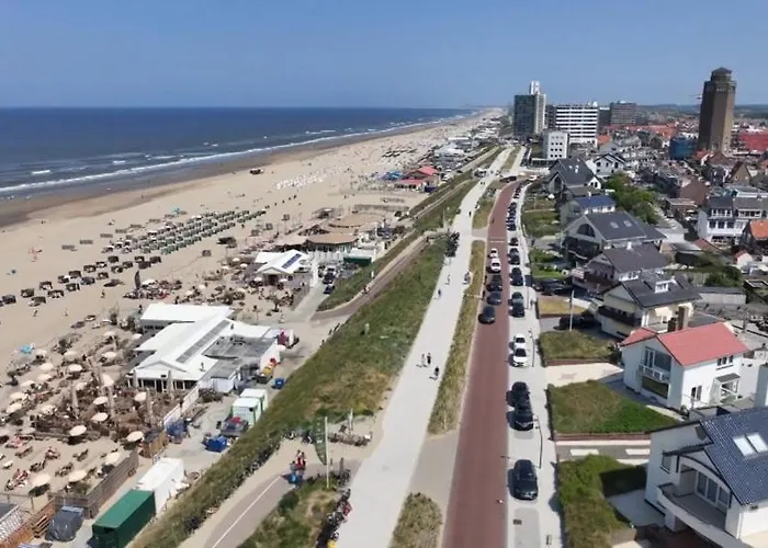 Apartment Friends & Family Retreat