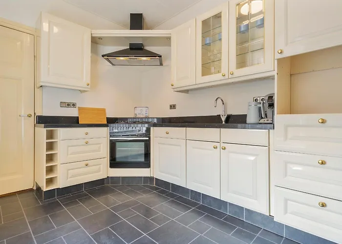 Friends & Family Retreat