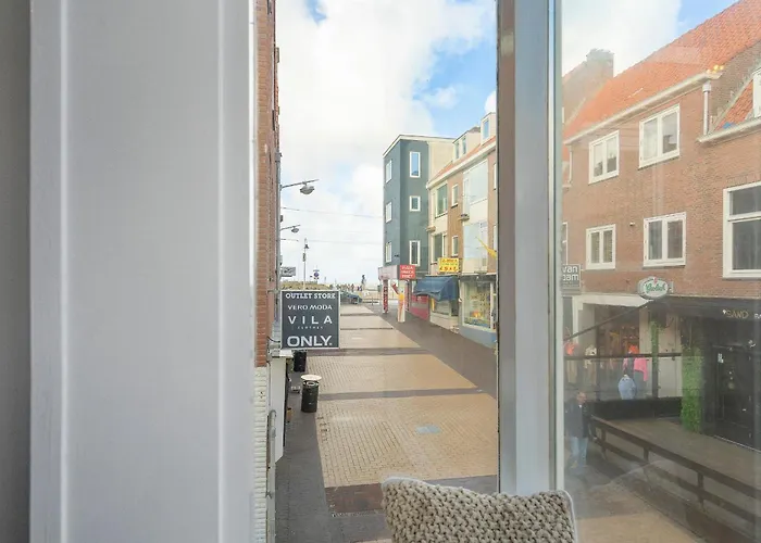 Friends & Family Retreat Apartment Zandvoort